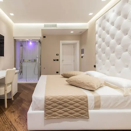 Piccolo Luxury In *